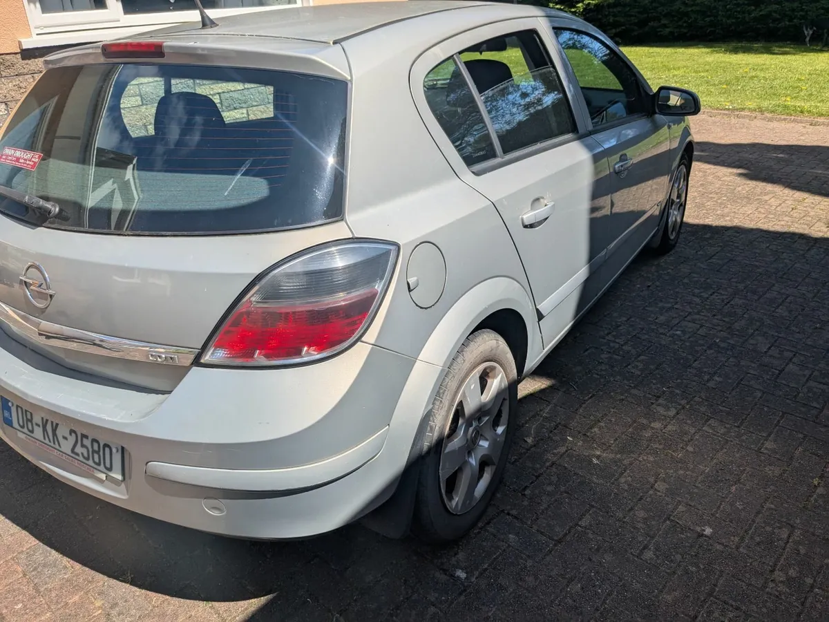 Opel Astra 2008 - Image 3