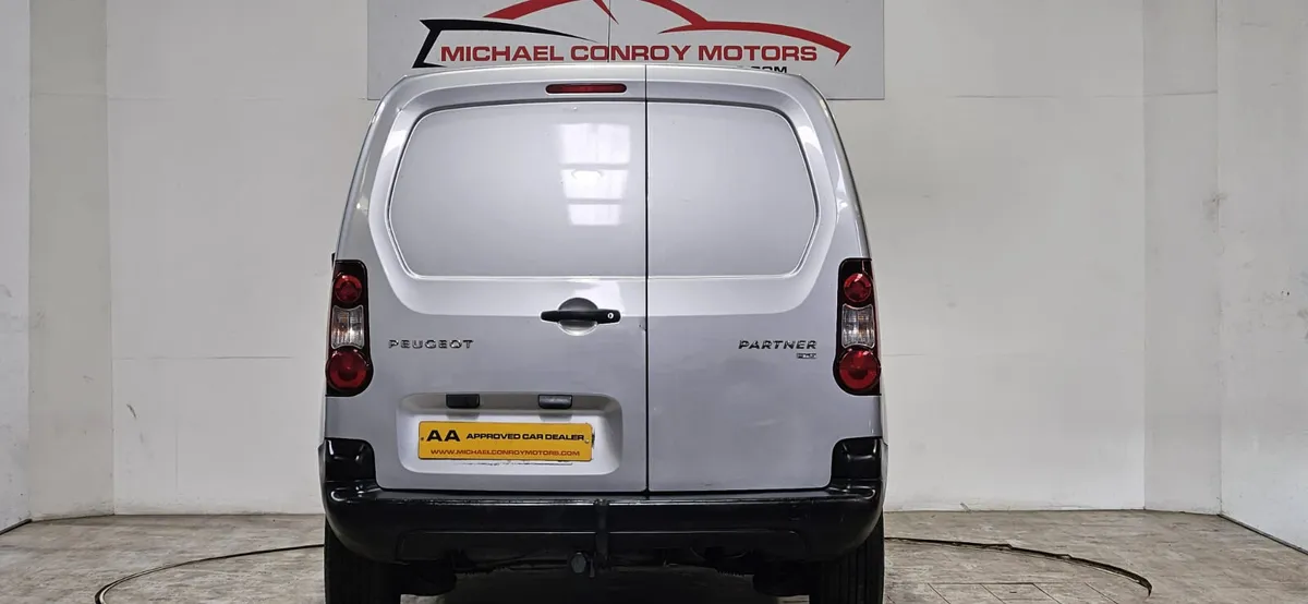 2014 Peugeot Partner, 3 SEATER - Image 3