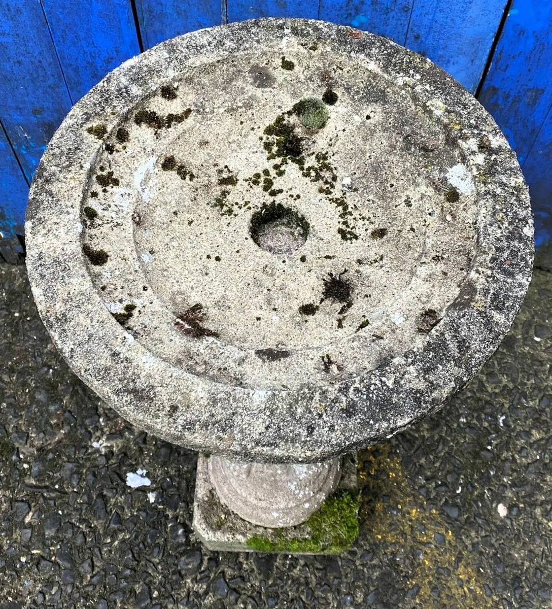 VINTAGE CHERUB BIRD BATH - Image 4