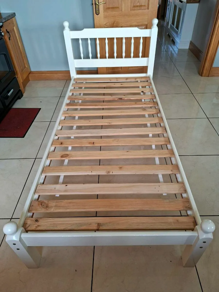 Single bed frame - Image 2