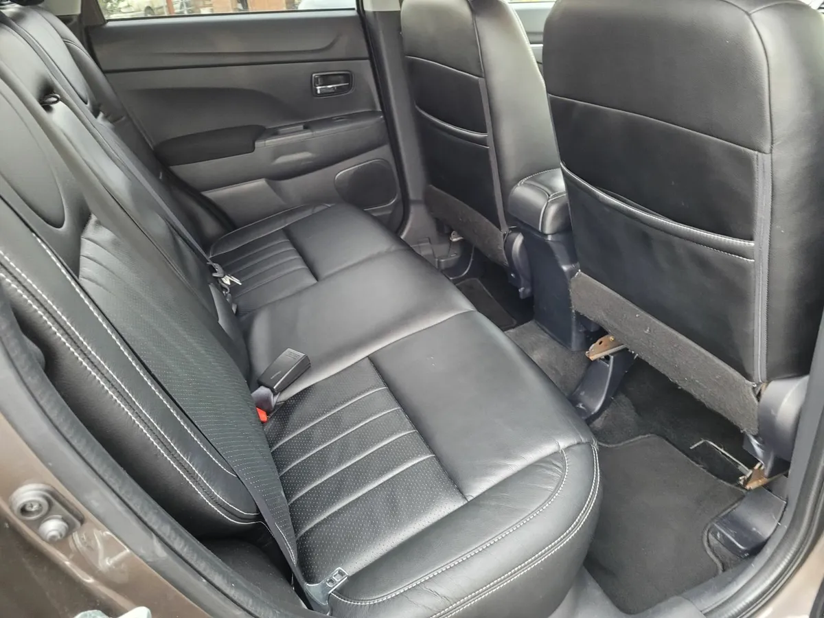 151 Mitsubishi ASX  1.8 Diesel - Image 3