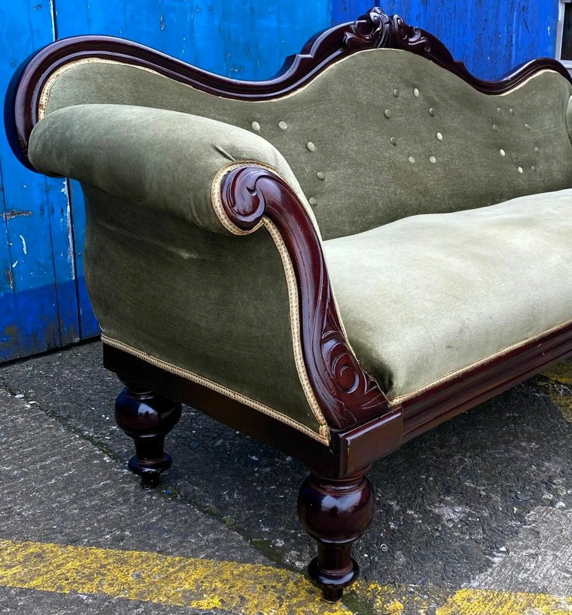 ANTIQUE DOUBLE END SOFA - Image 2