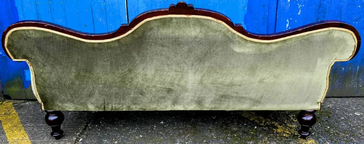 ANTIQUE DOUBLE END SOFA - Image 3