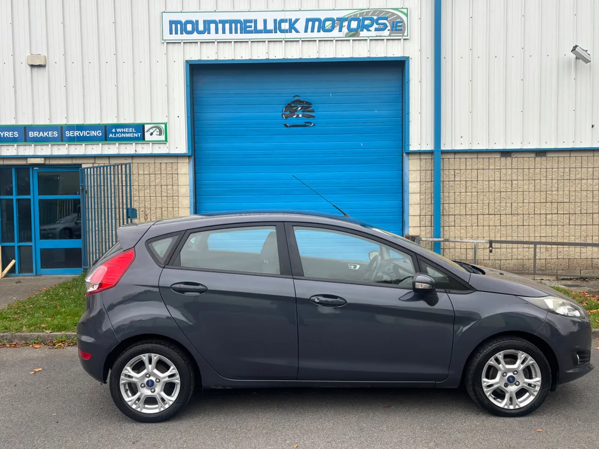 2014 Ford Fiesta ZETEC 1.2 - Image 3