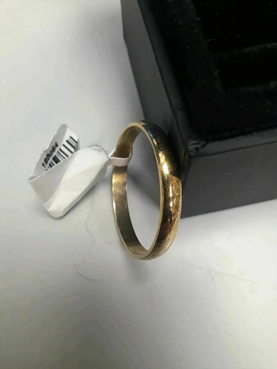 9ct Gold Wedding Band 9k - Image 2