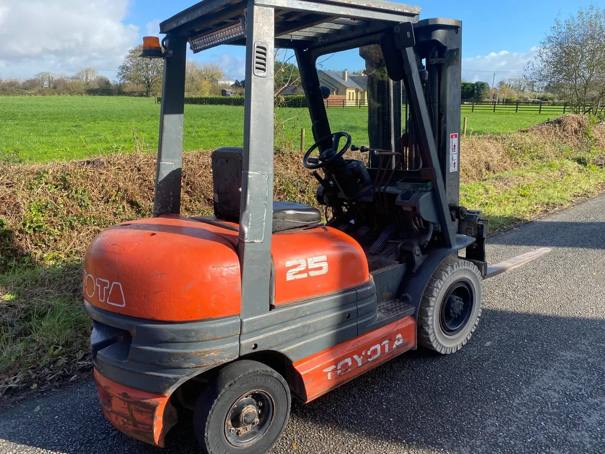 Toyota Forklift diesel container spec - Image 4