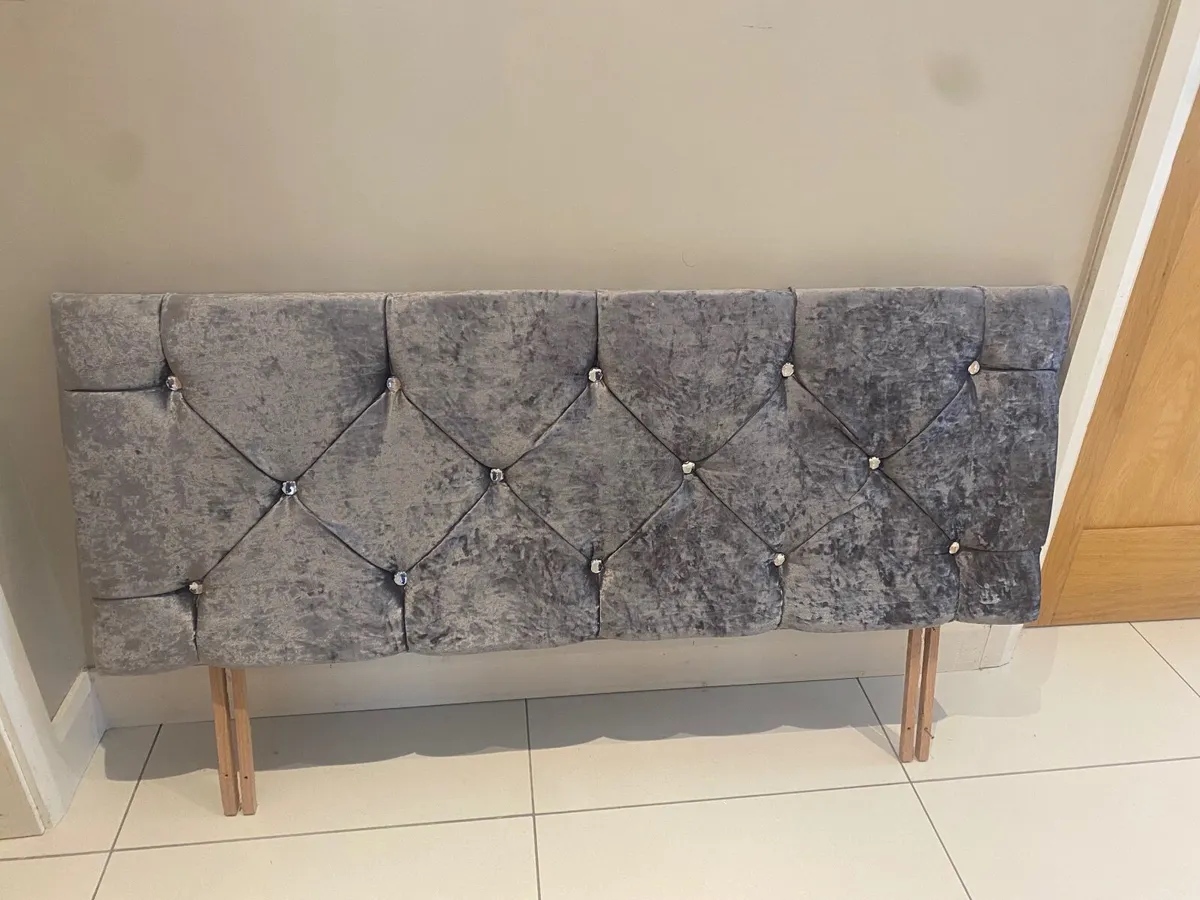 Headboard -double bed - Image 1