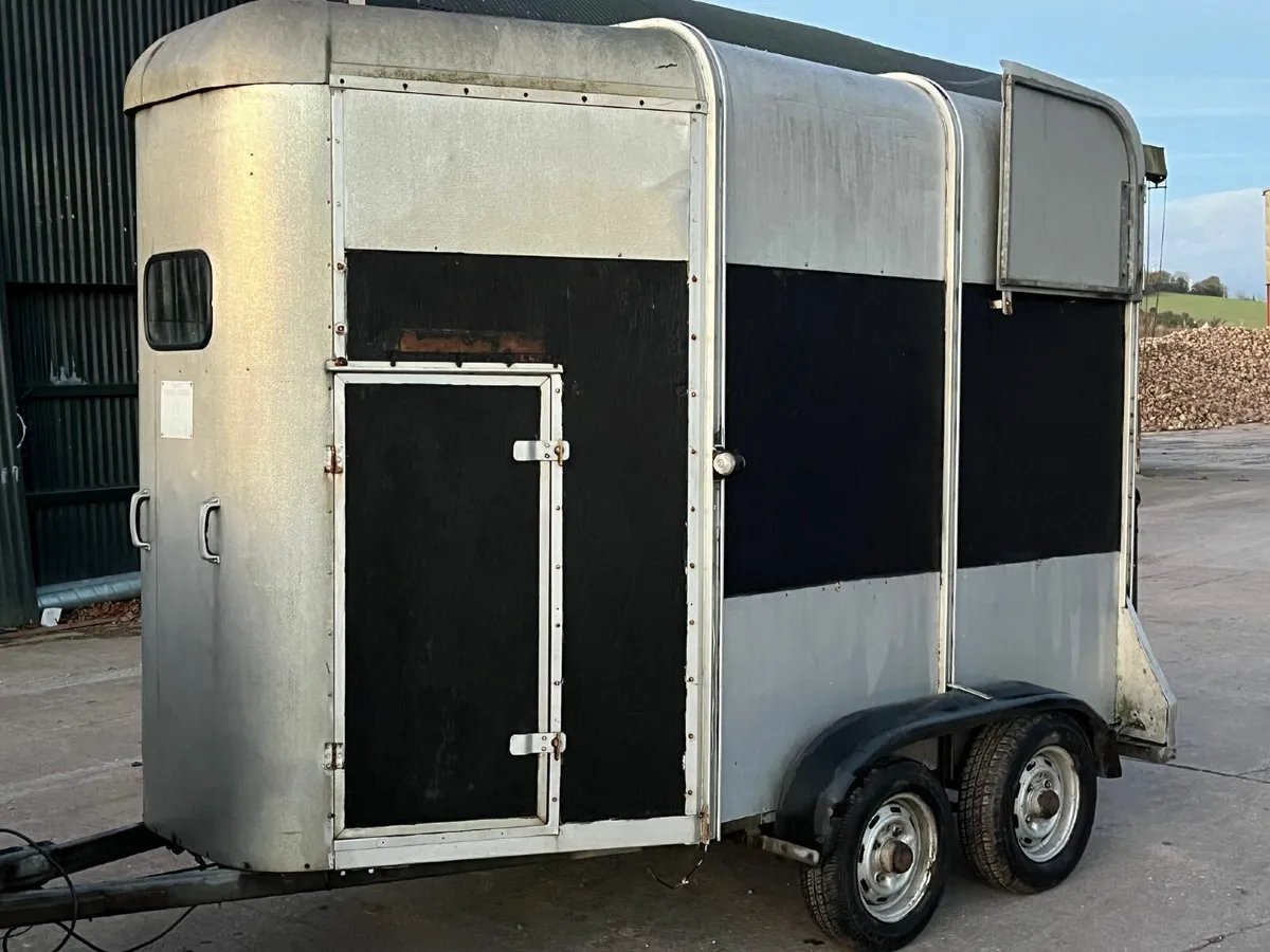Horse Box For Sale - Image 2