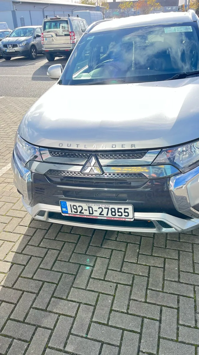 Mitsubishi outlander - Image 2