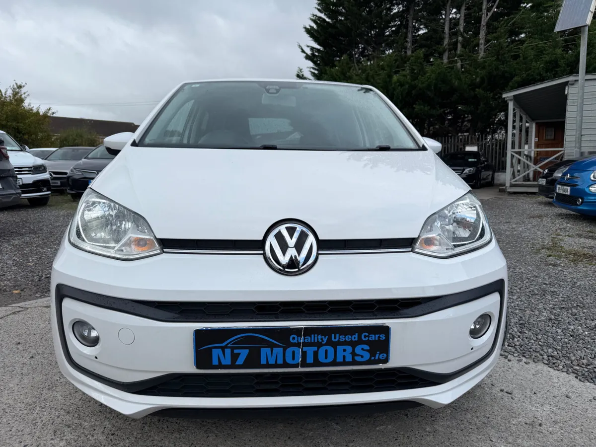 2019 Volkswagen up!  Volkswagen up! 1.0 TAKE UP AU - Image 2