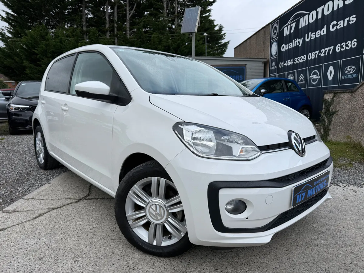 2019 Volkswagen up!  Volkswagen up! 1.0 TAKE UP AU - Image 1