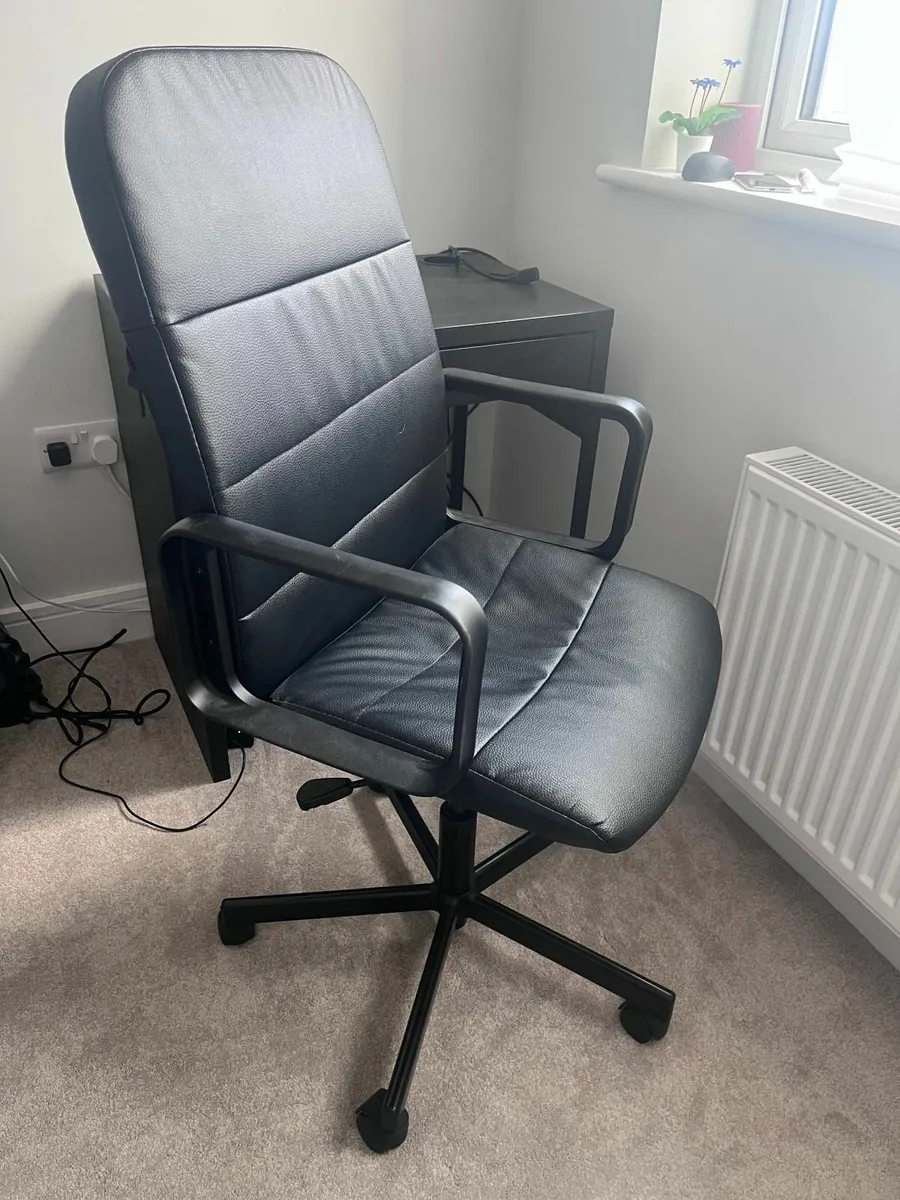 Home Office desk and Chair - Image 4