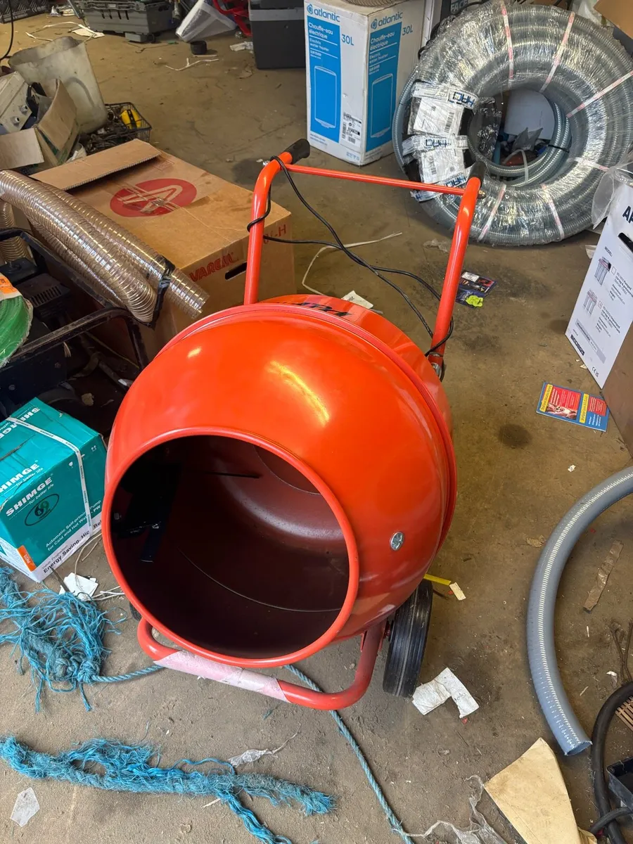 PdPro cement mixer - Image 1