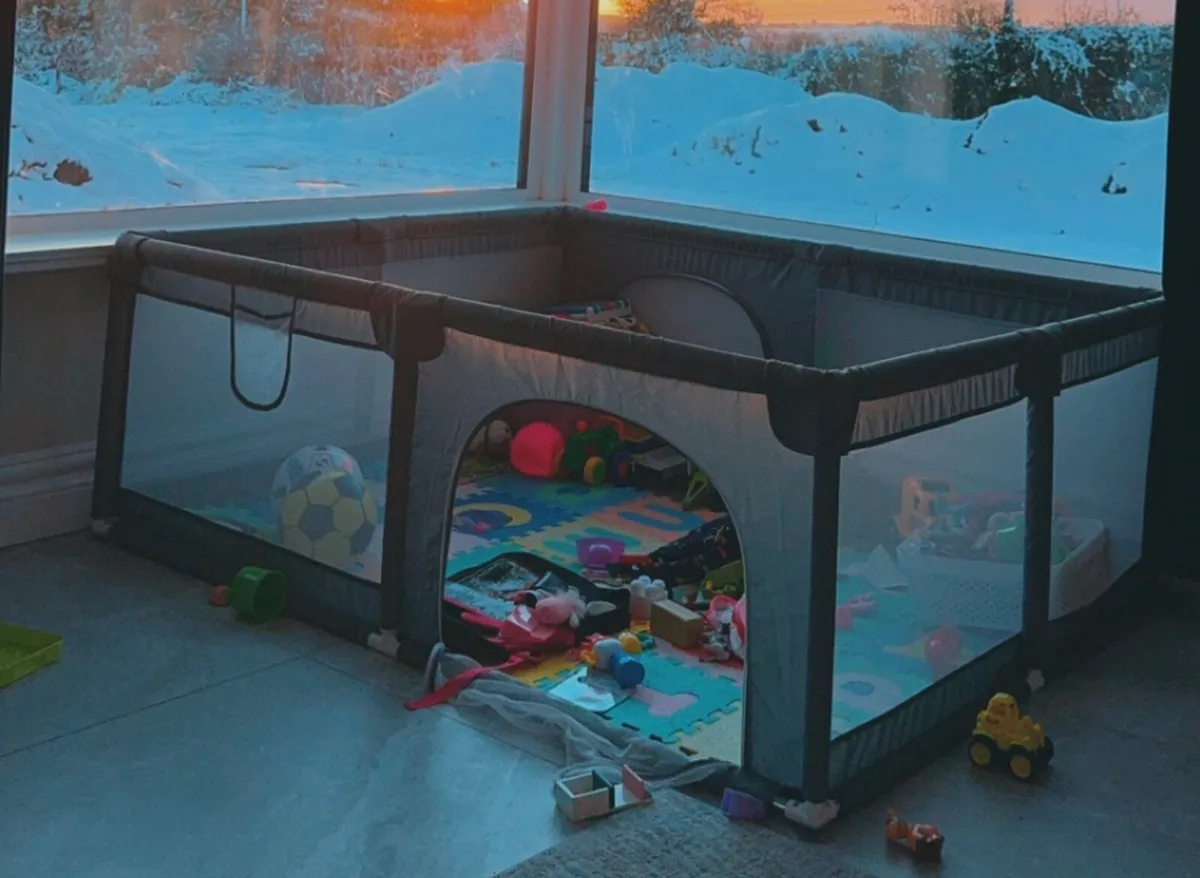 Play Pen and rocking chair - Image 2