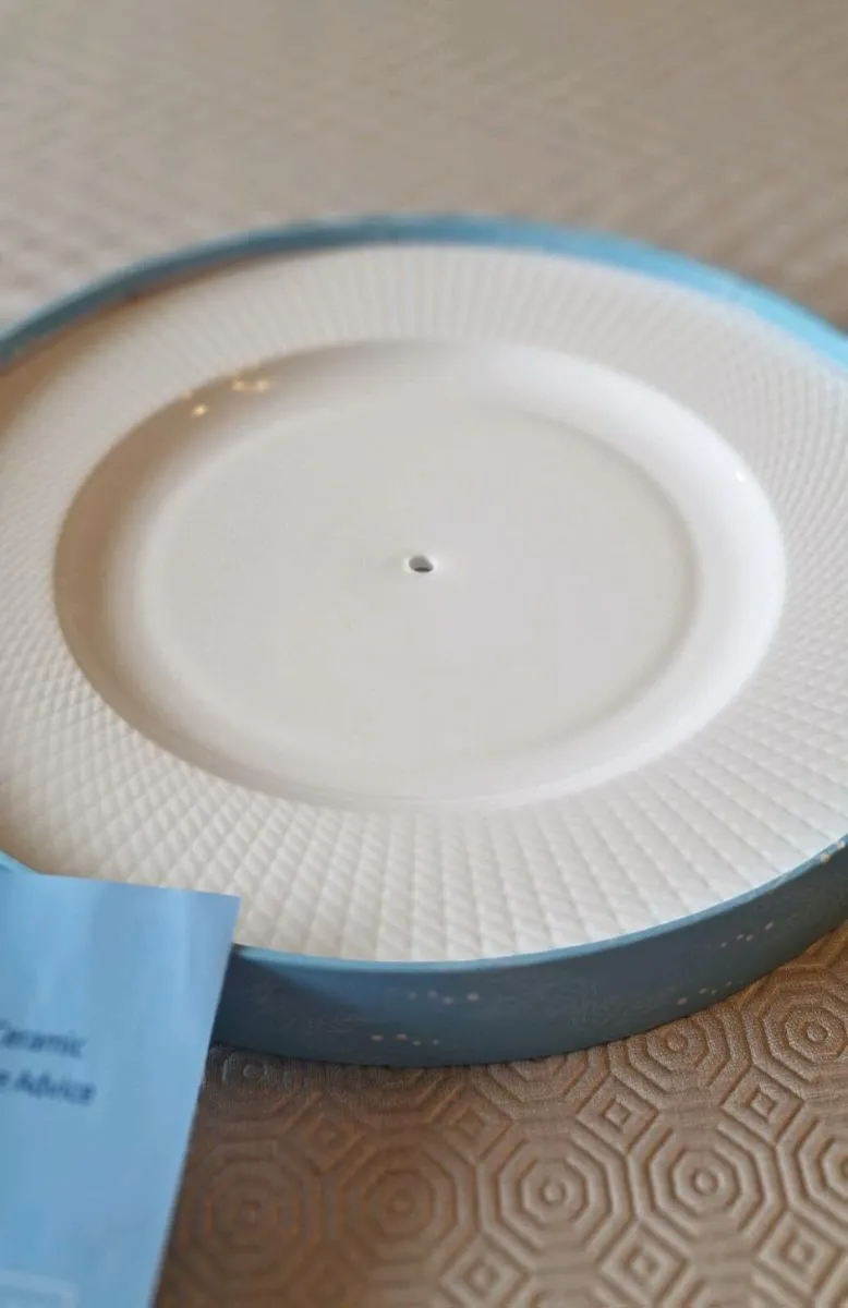 Newbridge Silverware Cake Stand - Image 4