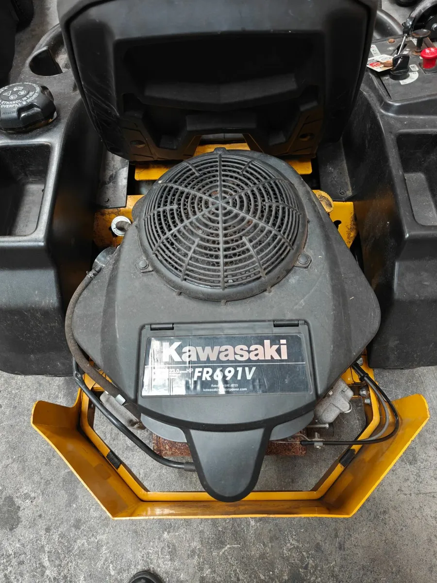 HUSTLER ZERO TURN LAWNMOWER - Image 3