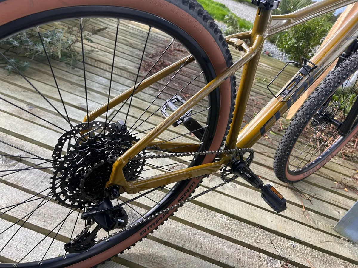 Cube mountain bike - Image 2