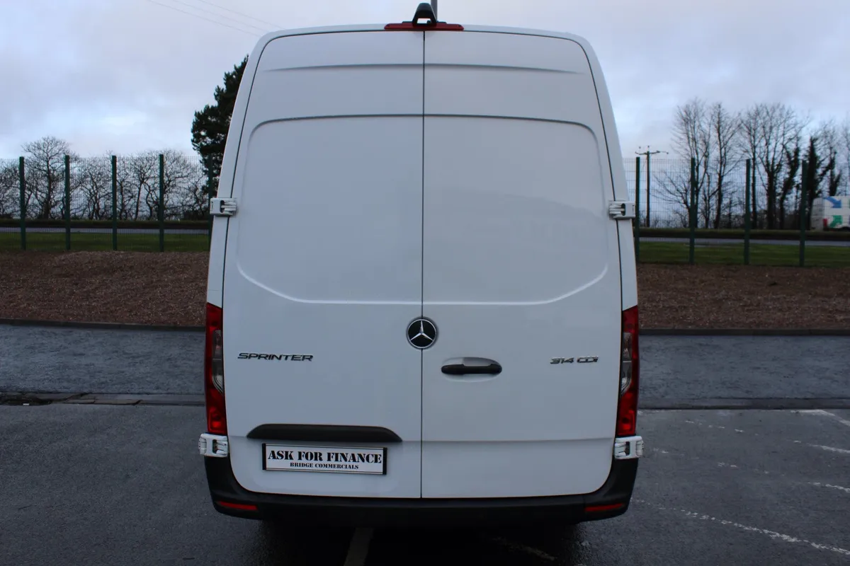 2022 Mercedes-Benz Sprinter 314 Chiller L3 - Image 4