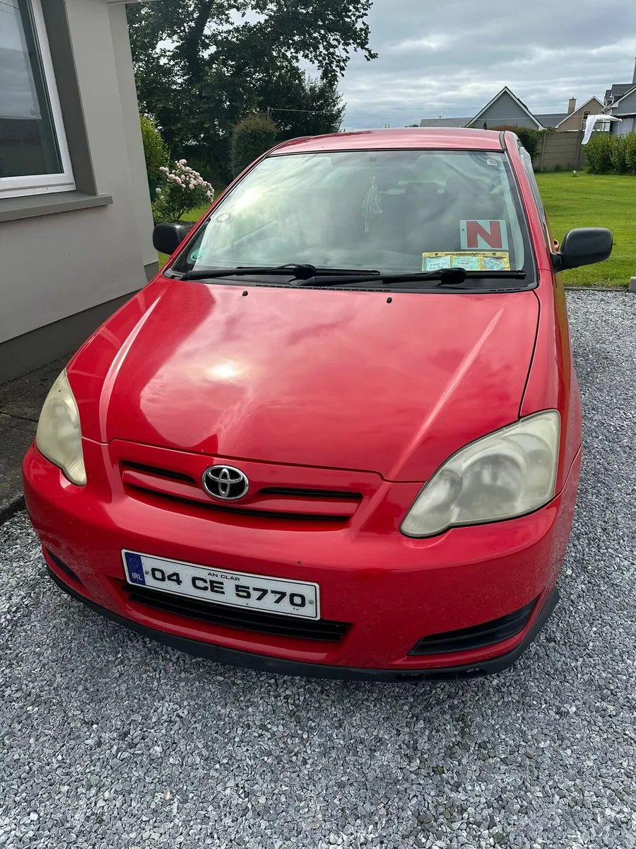 2004 TOYOTA COROLLA 1.4 PETROL - Image 1