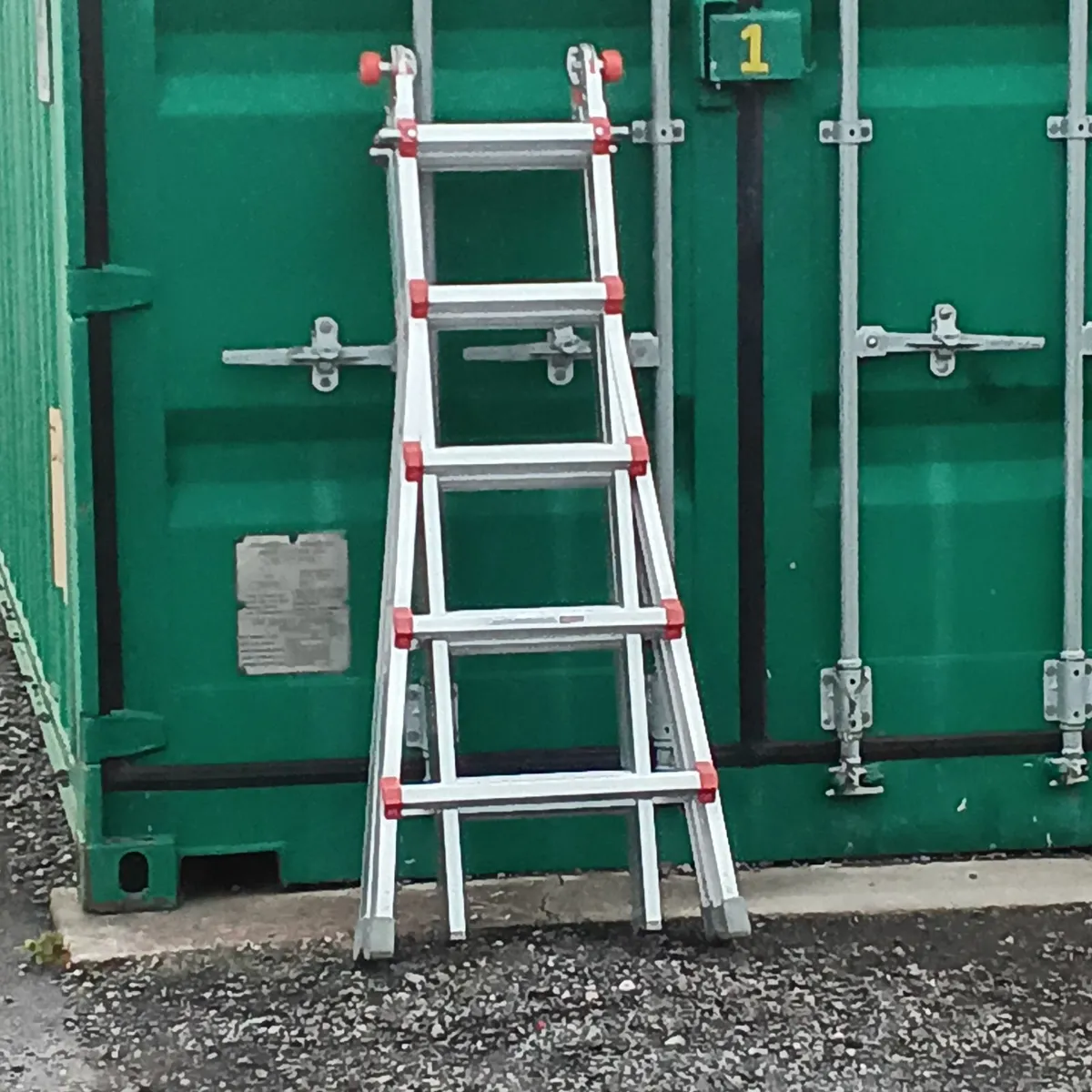 Little giant ladder 5 rung - Image 1