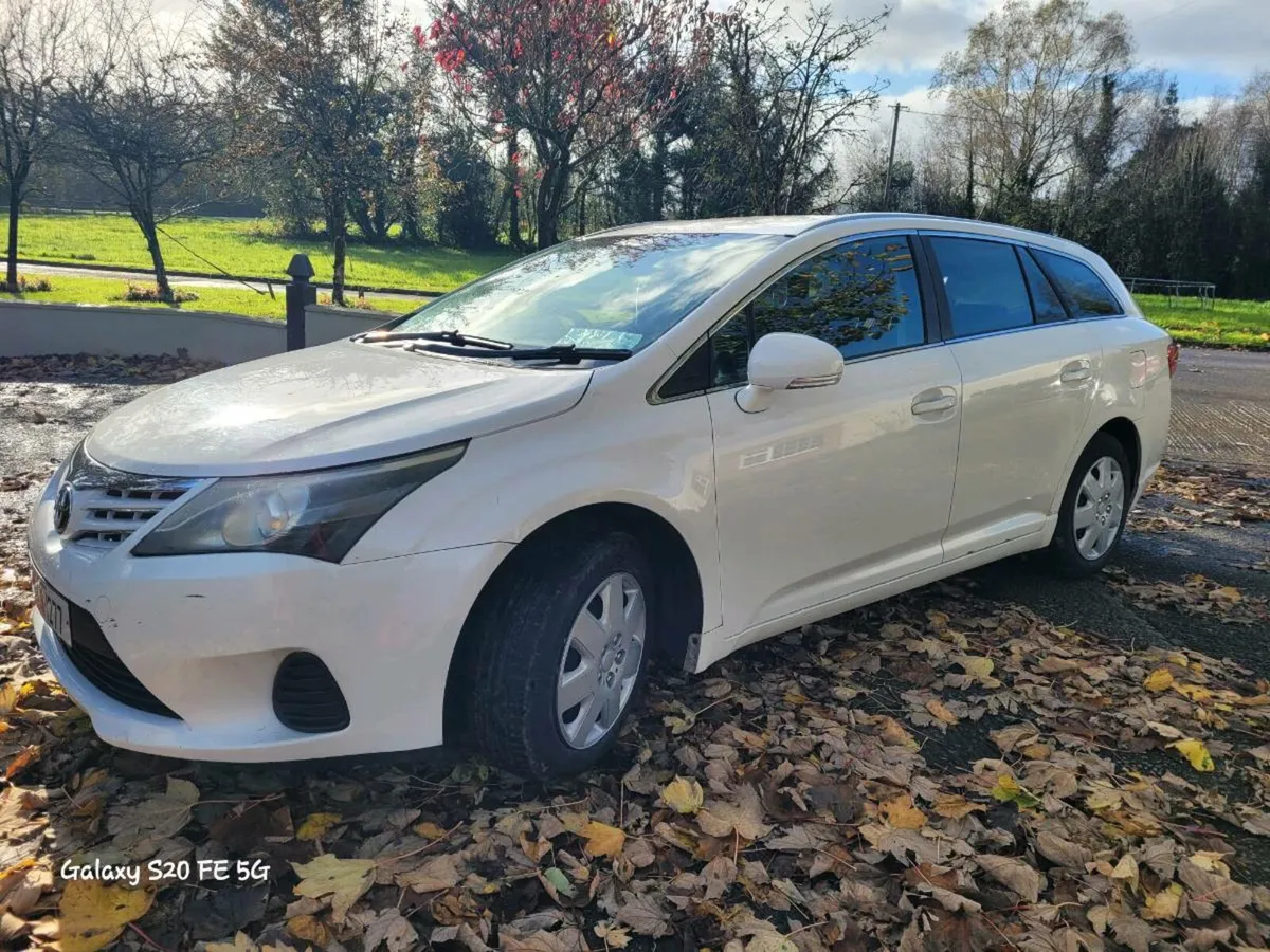 Toyota Avensis, NCT and Taxed - Image 4