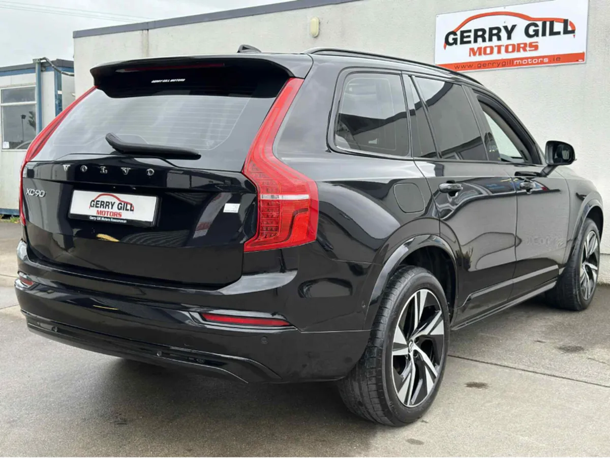 Volvo XC90 R-DESIGN T8 RCHARGE RECHARGE AWD - Image 4