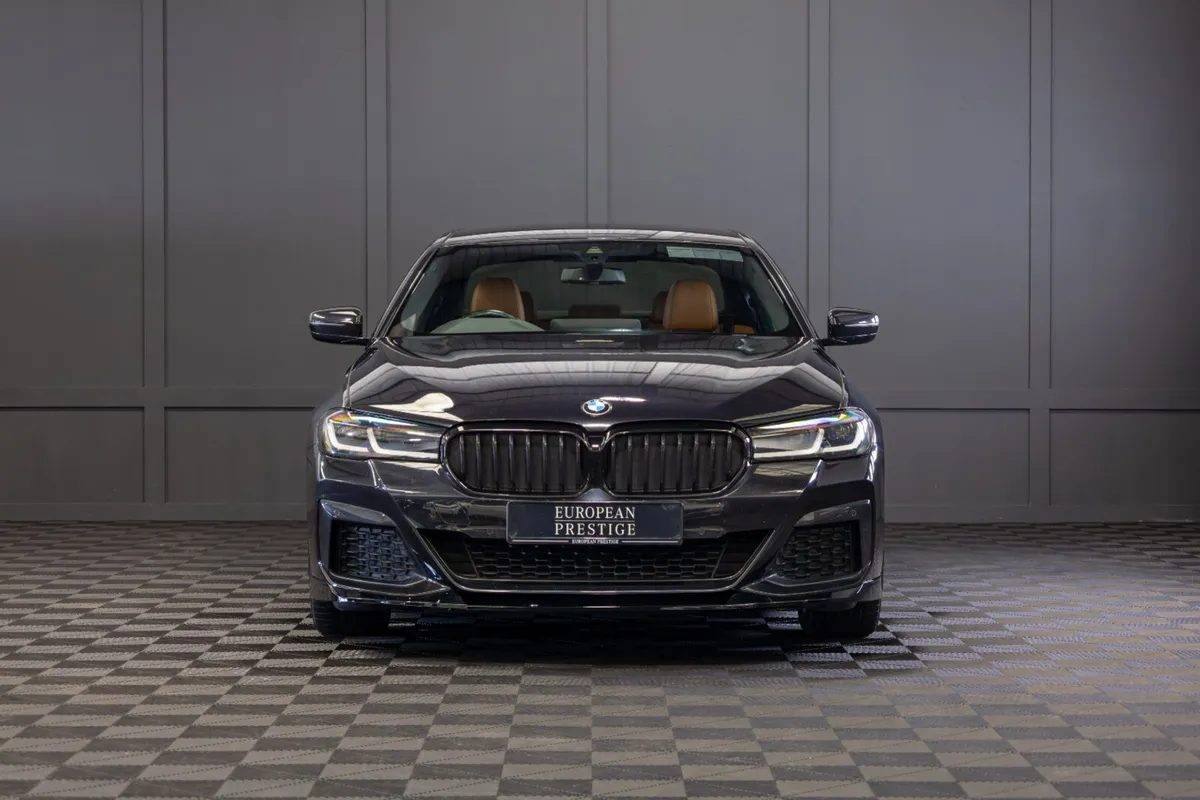 222 BMW 5-Series 520d M-Sport - Image 2