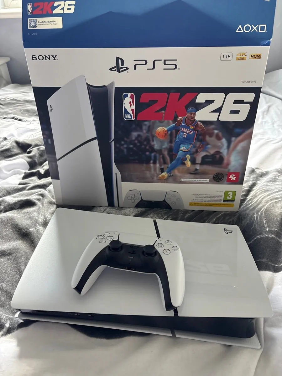 Playstation 5 disc - Image 1