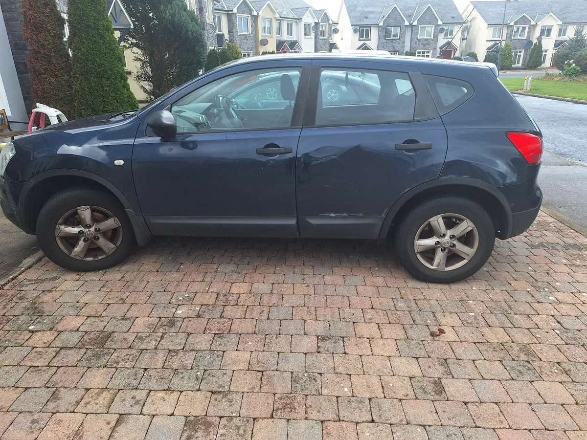 Sold Nissan Qashqai 2009 - Image 1
