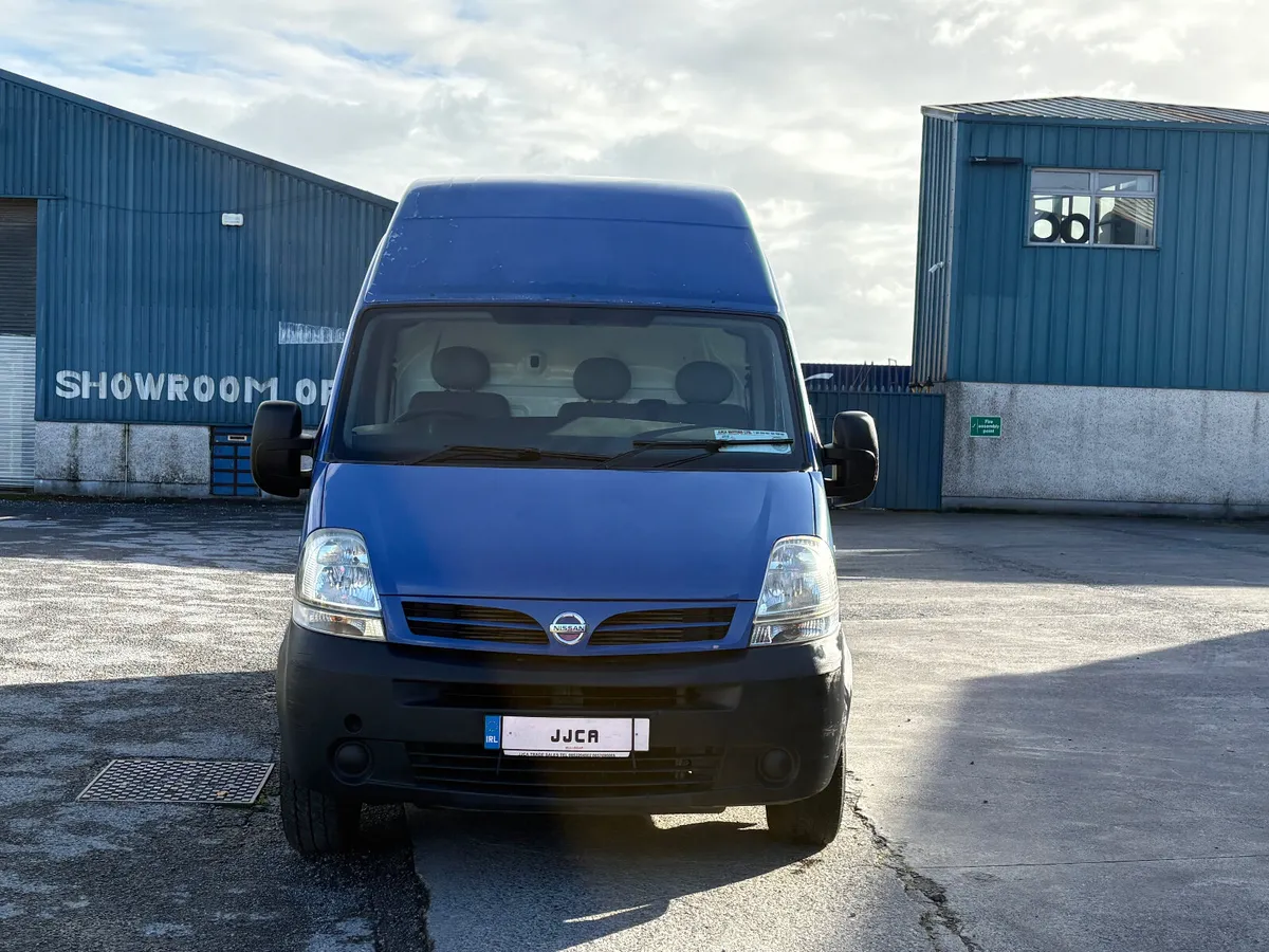 Nissan Interstar 2011 lwb high roof new doe - Image 3