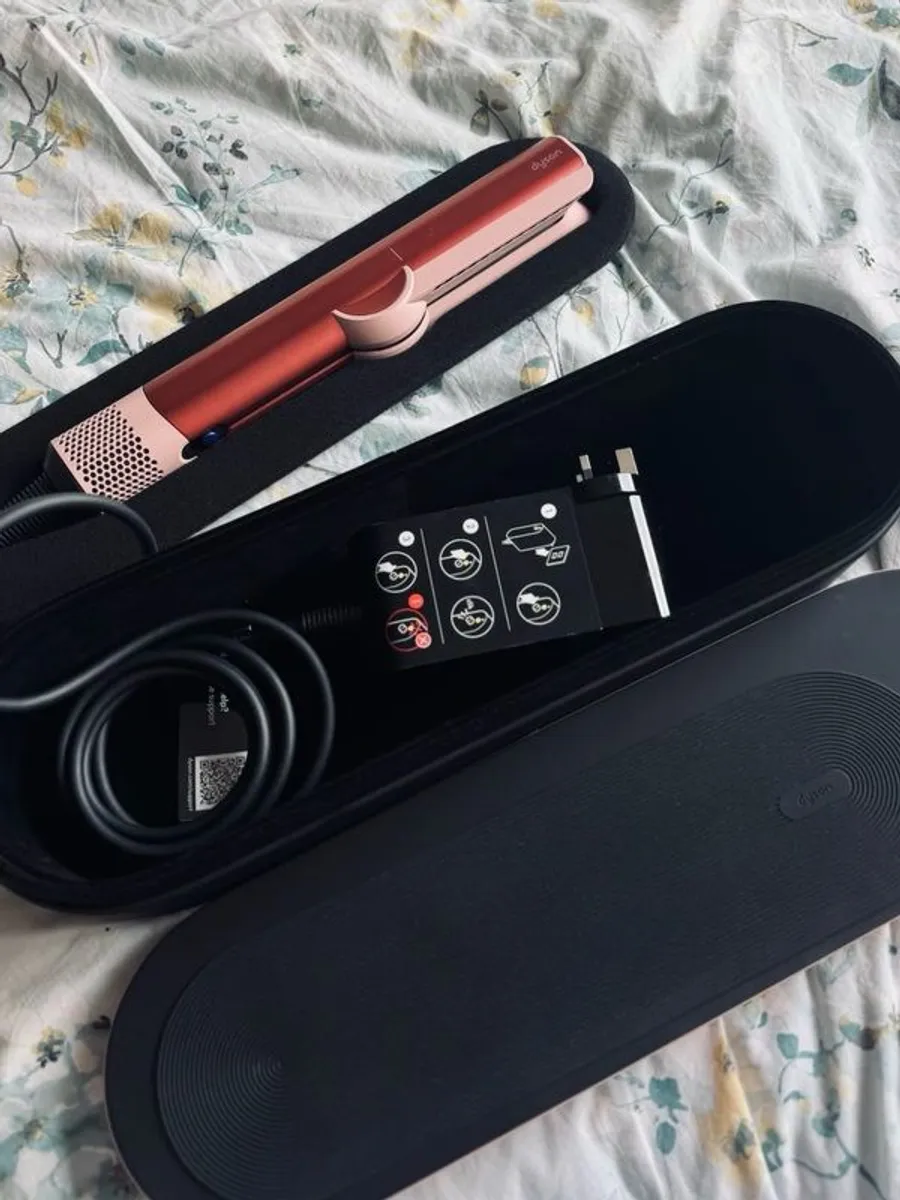 Dyson Airstrait - Image 2