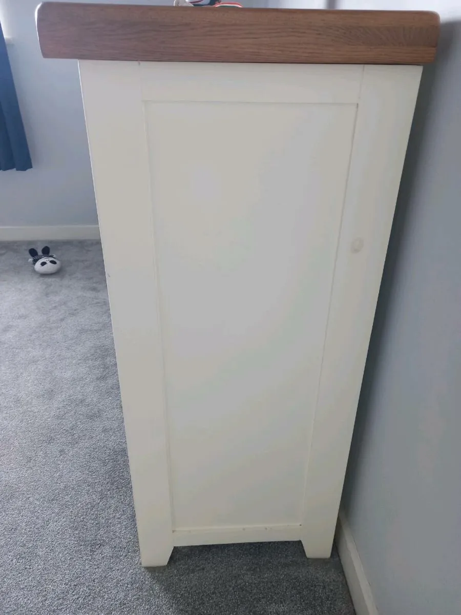 Chest of drawers - Image 2