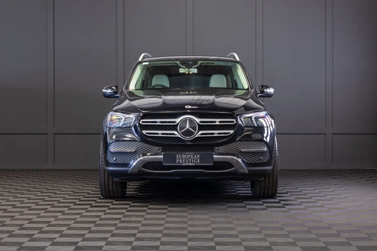 202 Mercedes-Benz GLE 300d 4Matic - Image 2