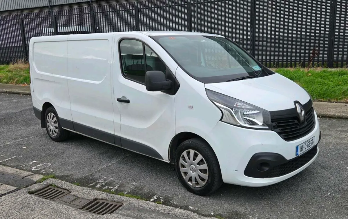 Renault Trafic Business+ 2018 - Image 1