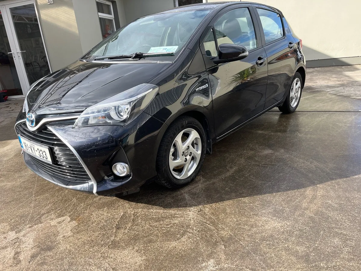 Toyota Yaris hybrid automatic.2016 - Image 3