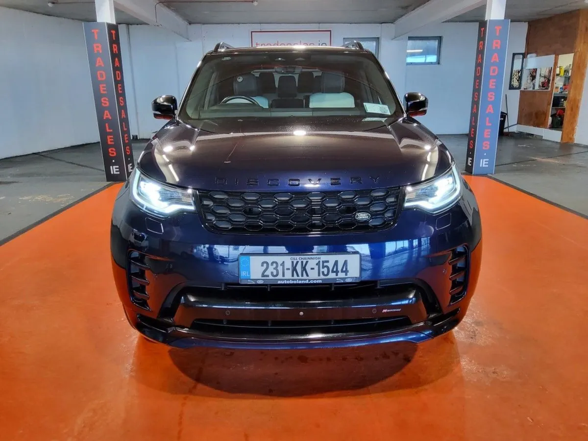 Land Rover Discovery 3.0d I6 249 PS AWD Auto R-dy - Image 1