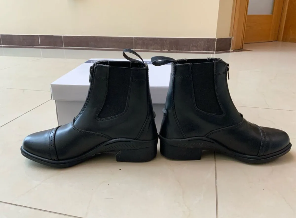Riding boots - Image 3