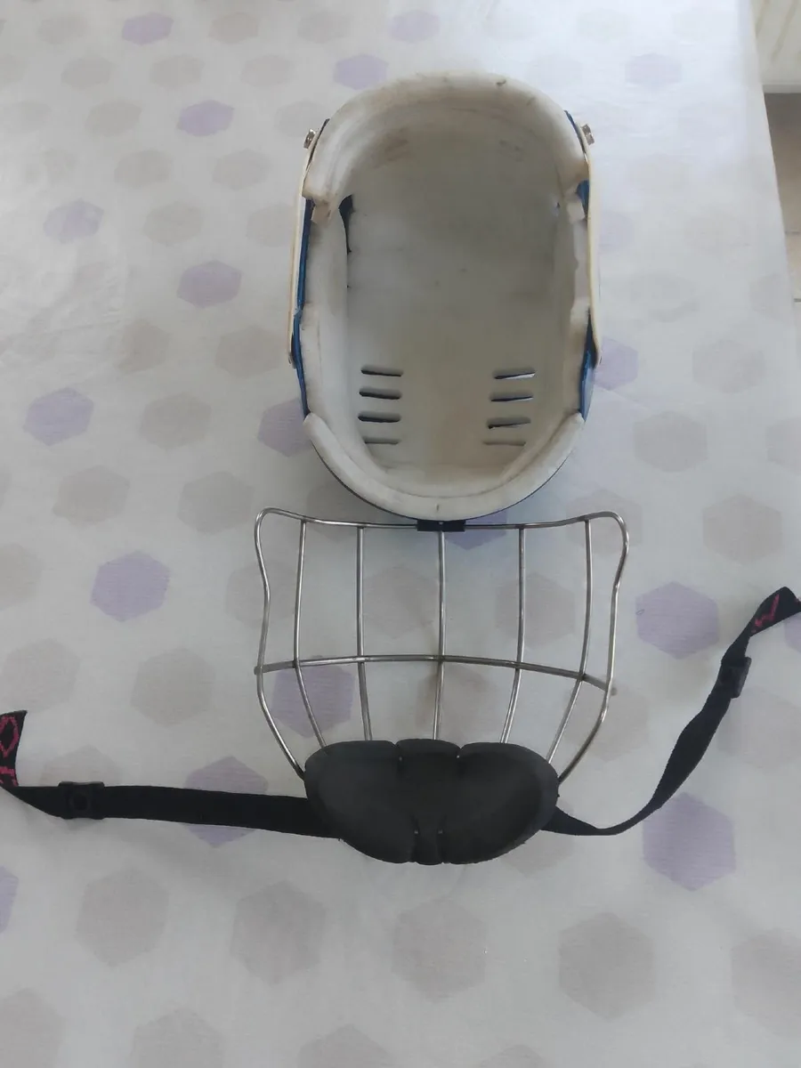 Hurling Helmet (Child) - Image 4