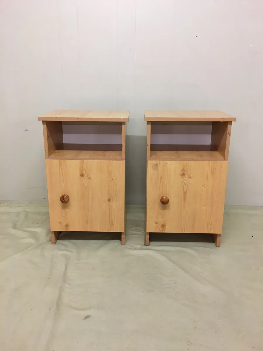 Pair Bedside Lockers - Image 2