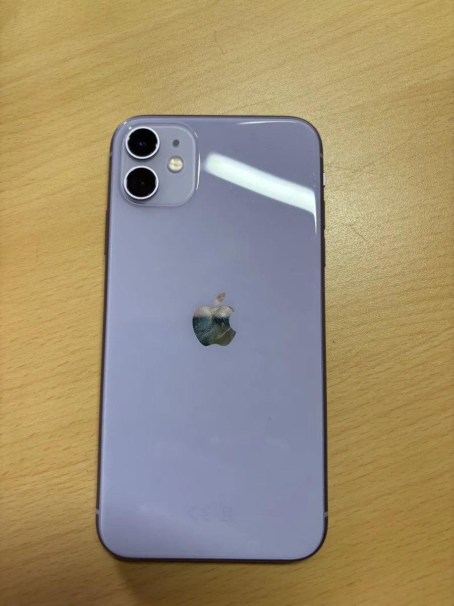 iPhone 11 in excellant condition - Image 2