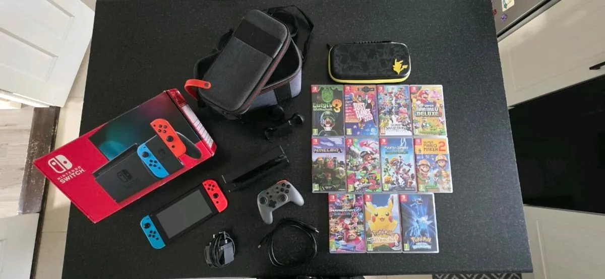 Nintendo Switch - Image 1