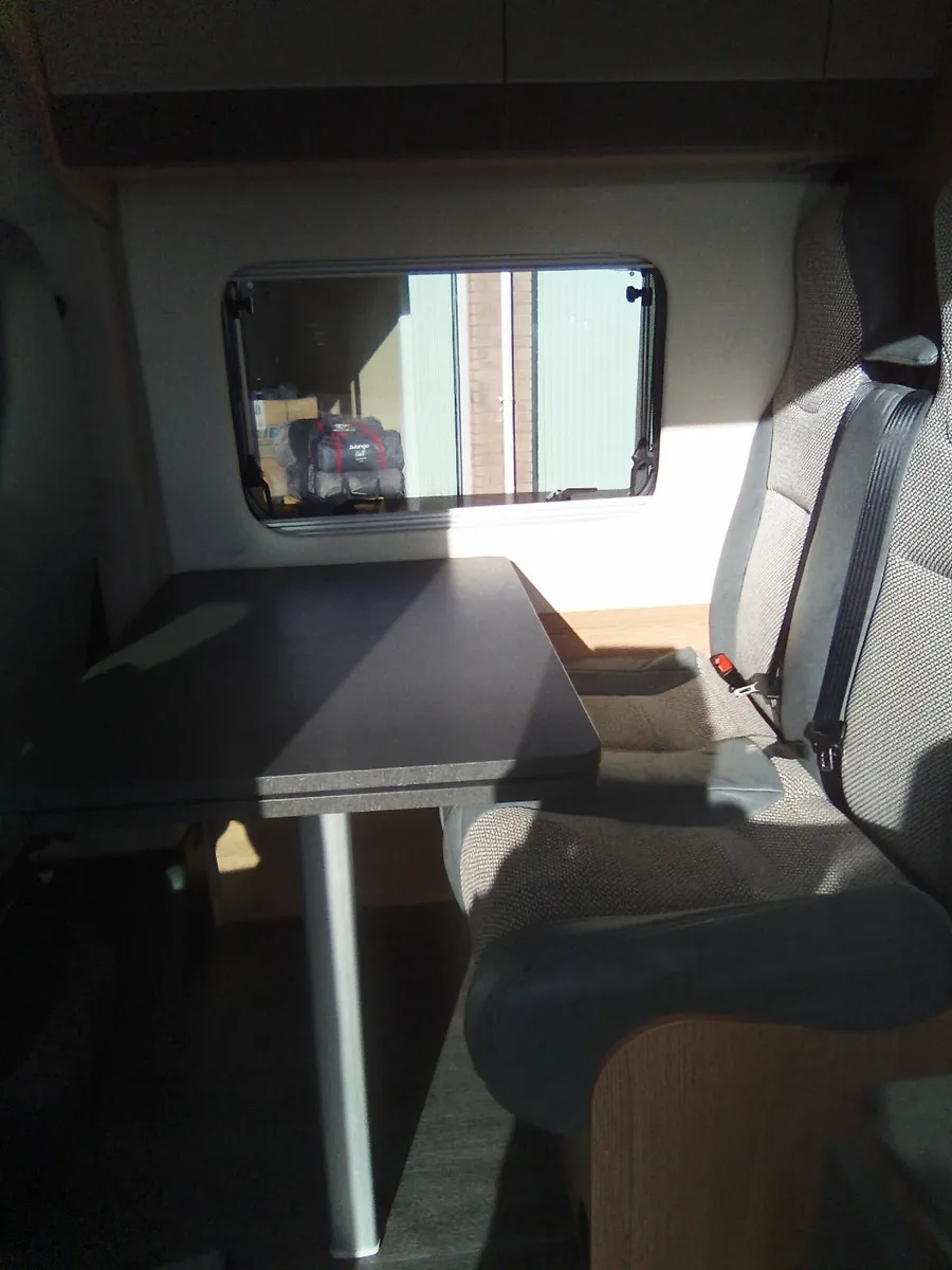 Auto-Trail V lines 669 2022 Automatic - Image 2