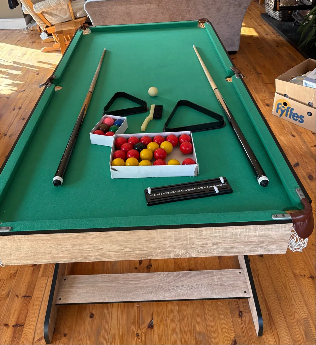Kids Pool Table - Image 1