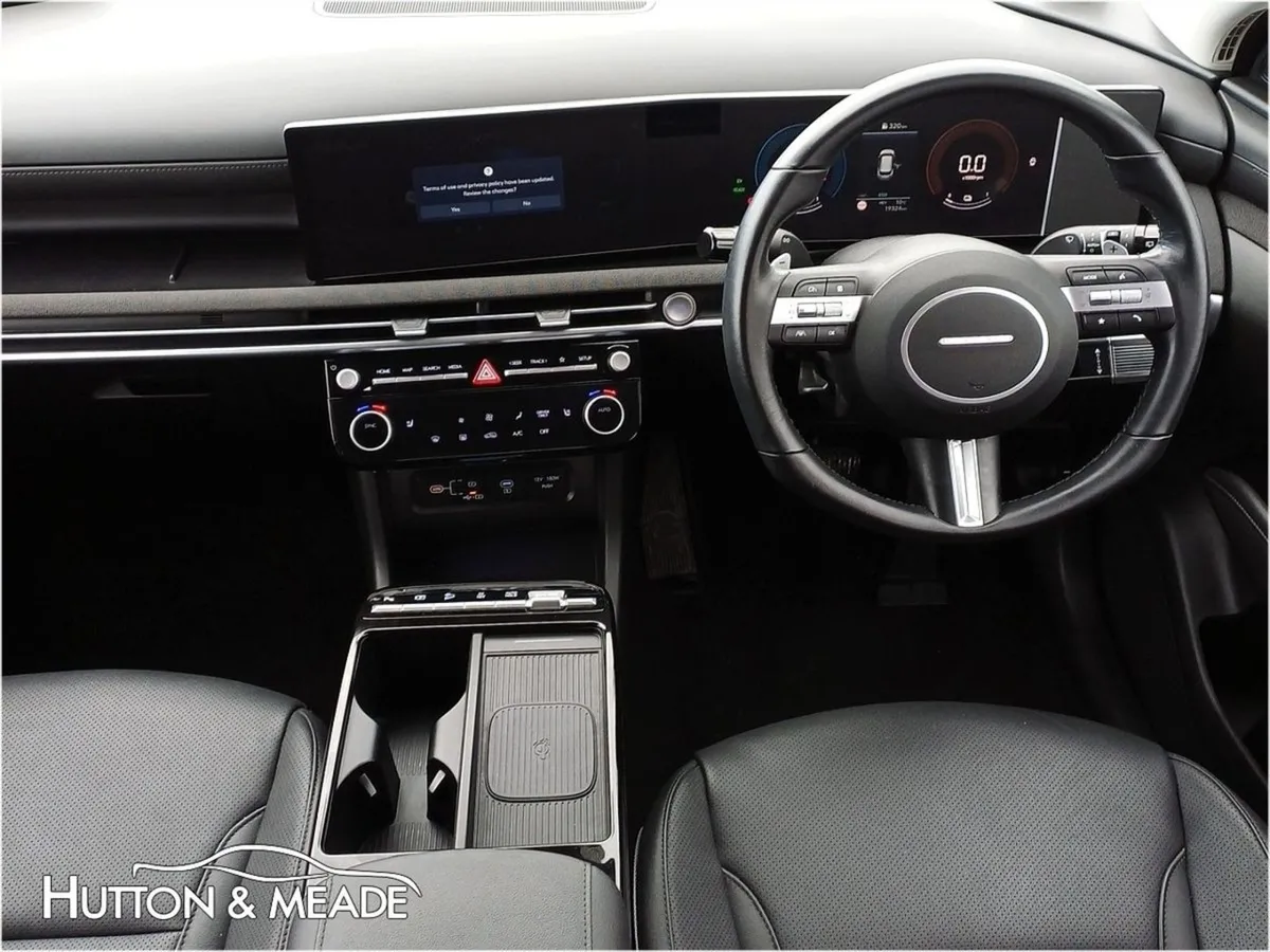 Hyundai Tucson Executive Phev 1.6 Petrol 5dr - Image 4
