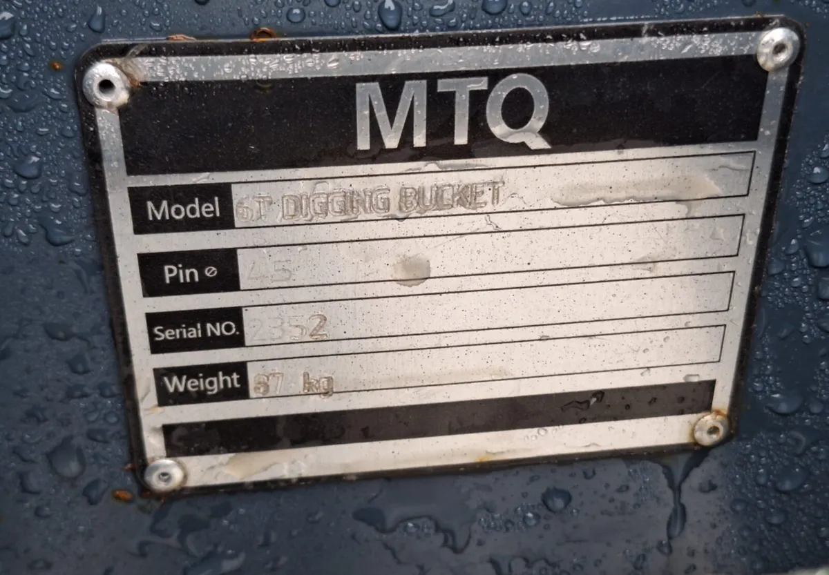 New 6 Tonne Digging Bucket - Image 3