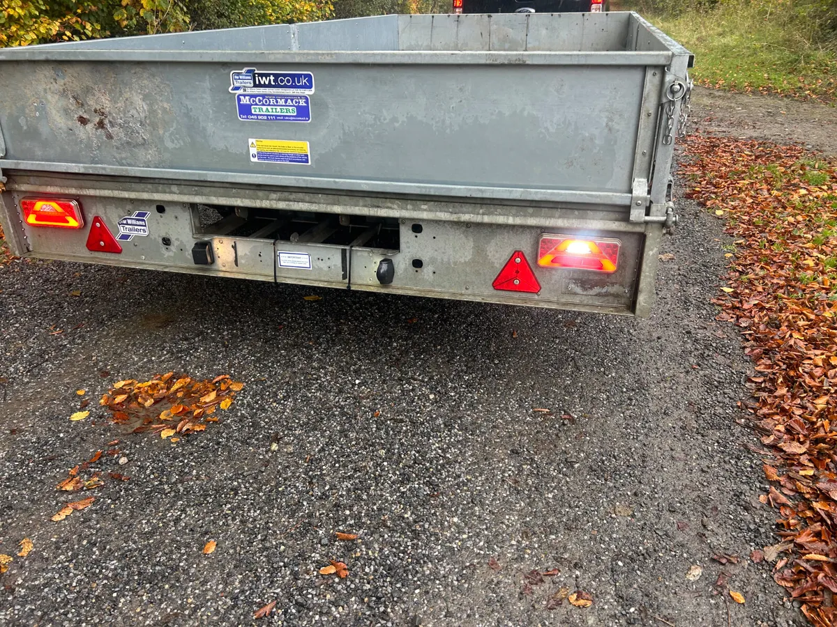 2022 Ifor Williams 16x7.7 LM167 Tri Axle Dropside - Image 4