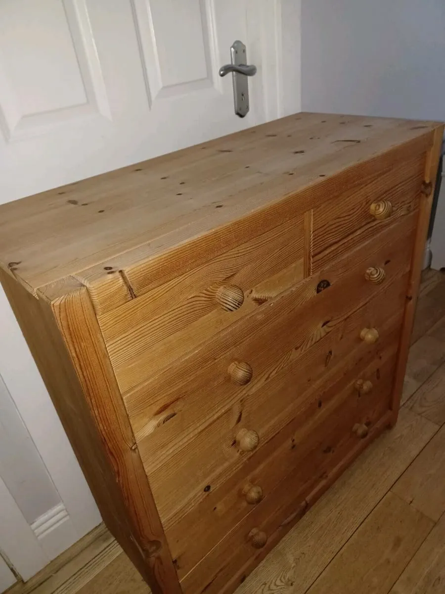 Chest of drawers - Image 2