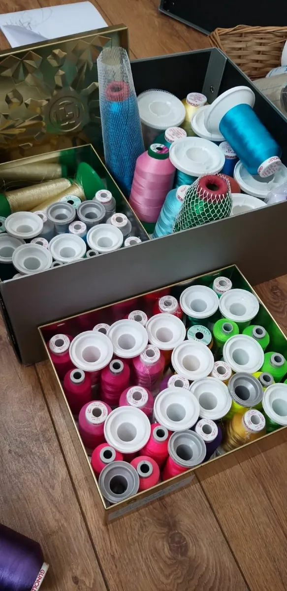 Embroidery machine - Image 2