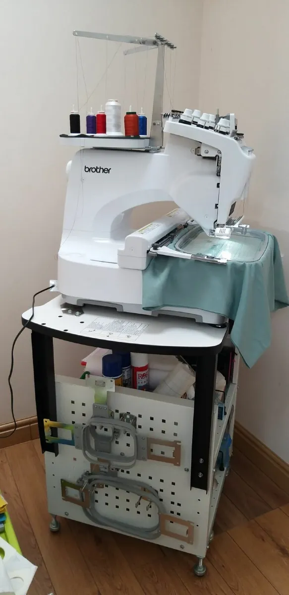 Embroidery machine - Image 3
