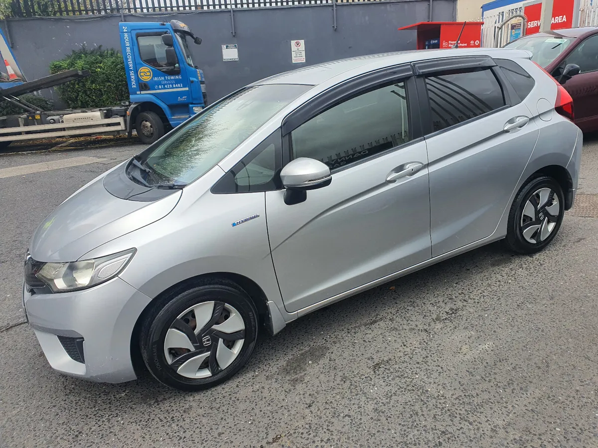 Honda Fit 2014 HYBRID NEW NCT - Image 4